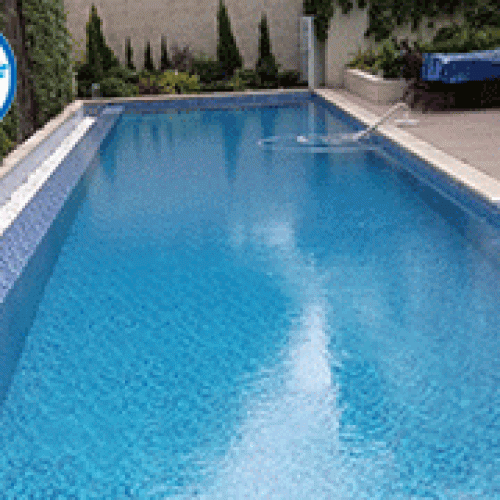 Hồ bơi sân vườn anh Hoàng Quận 7