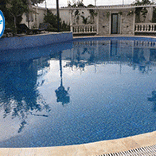 Sửa chữa hồ bơi gia đình anh Quyền