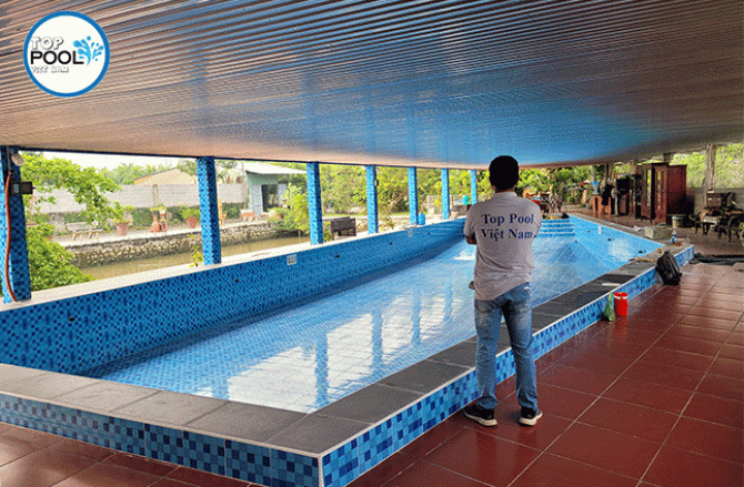 Hồ Bơi Trong Nhà Đẳng Cấp và Hiện Đại