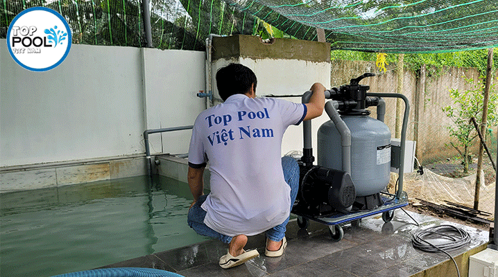 Tại Sao Máy Hút Cặn Hồ Bơi Là Thiết Bị Quan Trọng Trong Quản Lý Hồ Bơi?