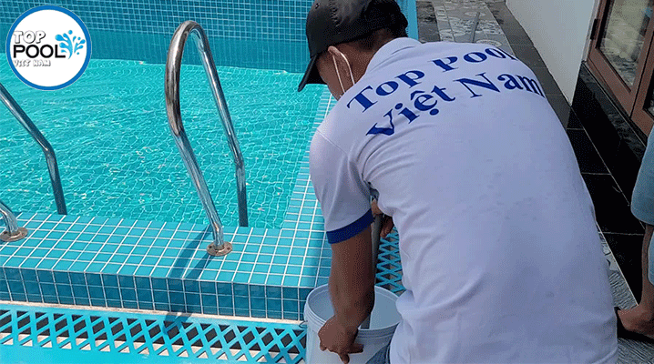 Bảo Đảm Sức Khỏe và An Toàn, Tiêu Chuẩn Quan Trọng trong Việc Xử Lý Nước Hồ Bơi