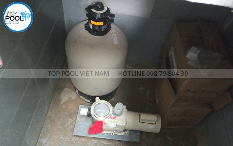 bình lọc nước hồ bơi