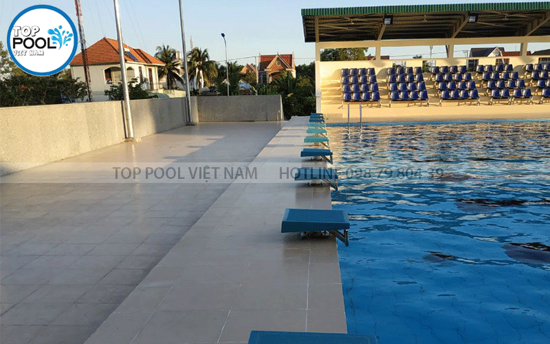 bục xuất phát hồ bơi