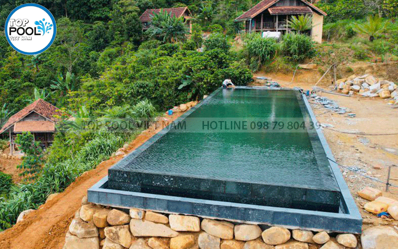 côn ty làm hồ bơi tại Đà Lạnh