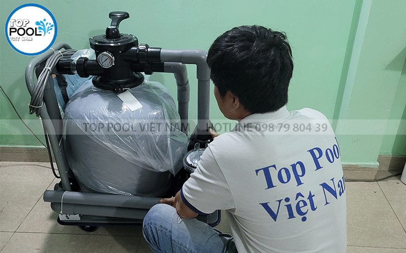 cung cấp bộ vệ sinh hồ bơi di động