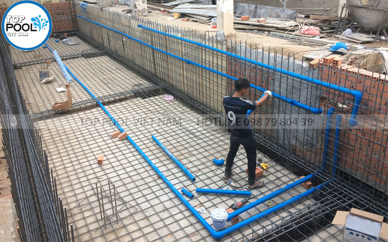 đường ống hồ bơi sân vườn