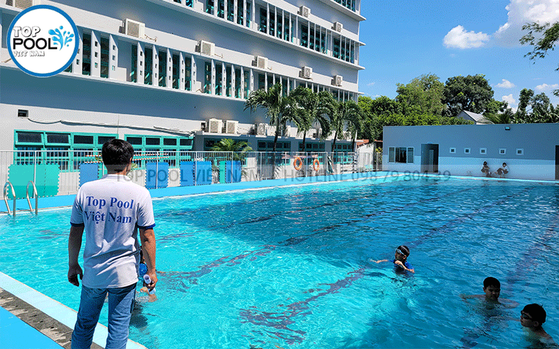 lắp đặt thiết bị hồ bơi trường học