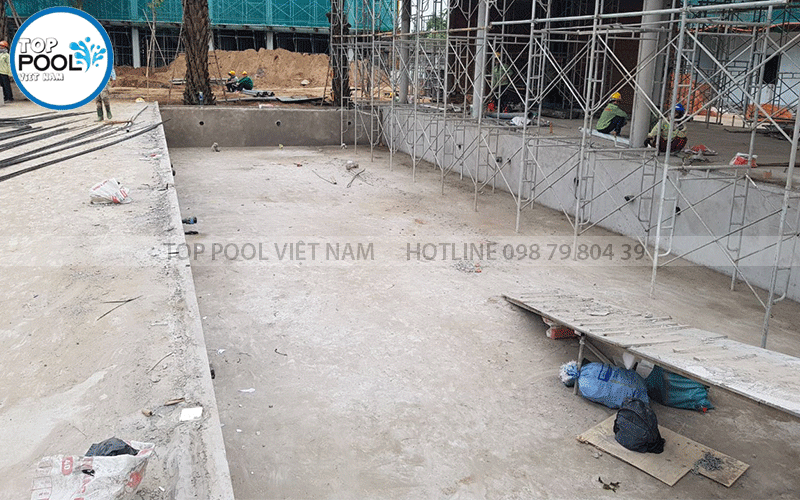 xây dựng hồ bơi công cộng