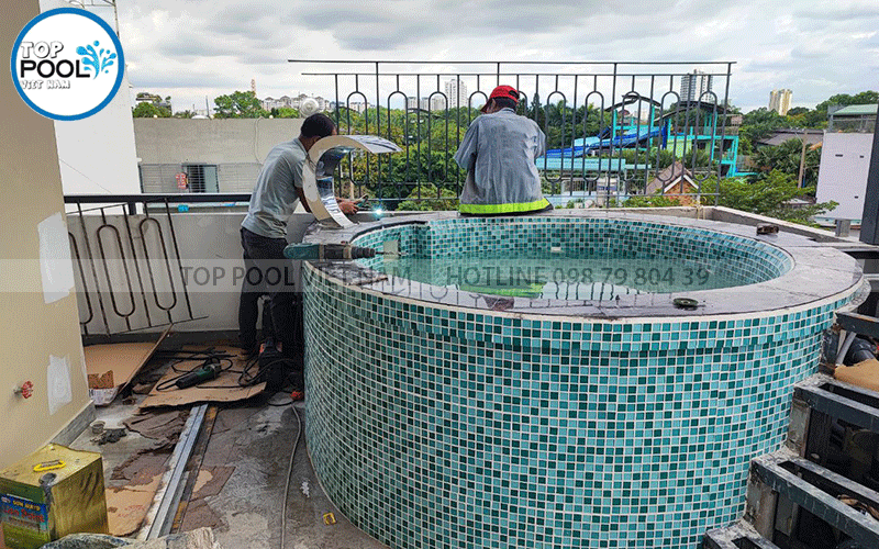 lắp đặt hồ jacuzzi