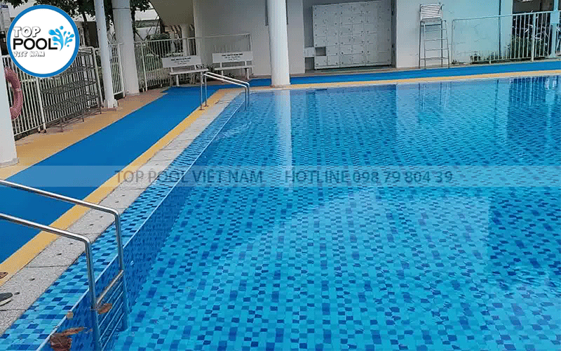 làm hồ bơi kinh doanh