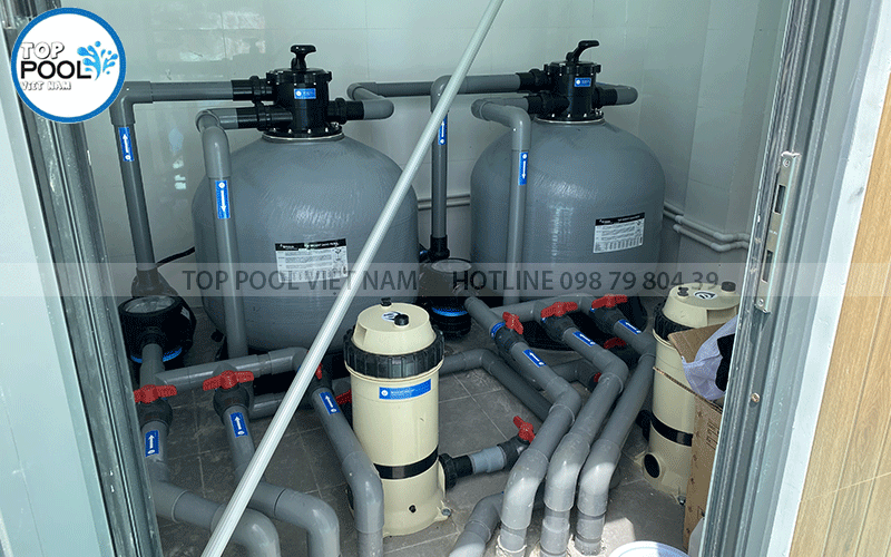 hệ thống lọc và xử lý nước hồ bơi