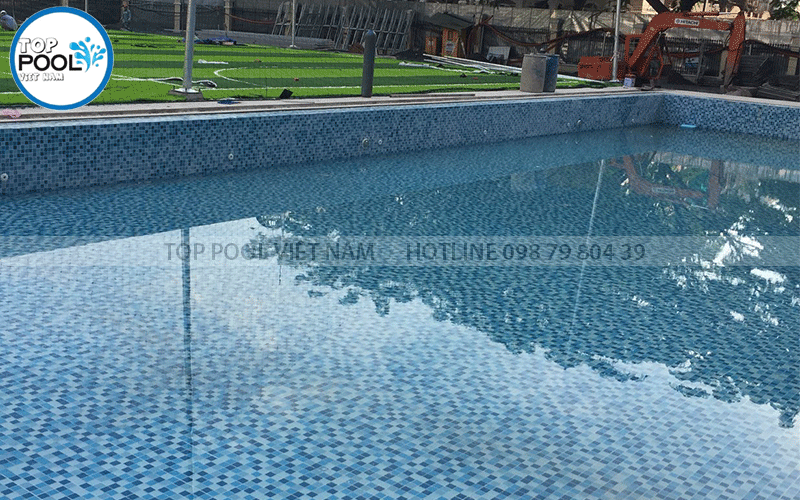 lắp đặt hồ bơi trường học