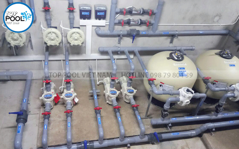 lắp đặt máy móc thiết bị lọc nước hồ bơi
