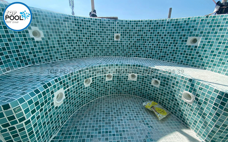 lắp đặt mắt sục bể sục