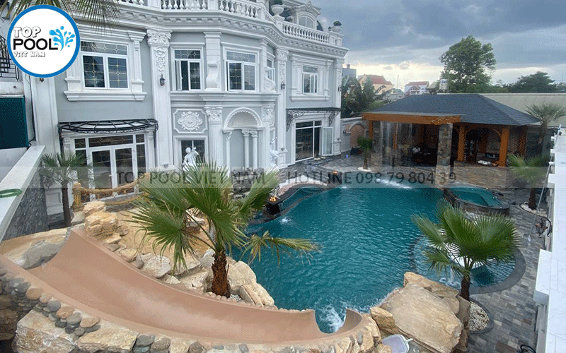 mẫu hồ bơi biệt thự cổ điển