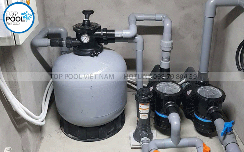 máy bơm bể bơi