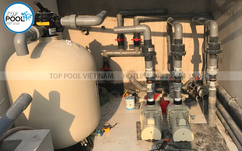 máy bơm lọc hồ bơi