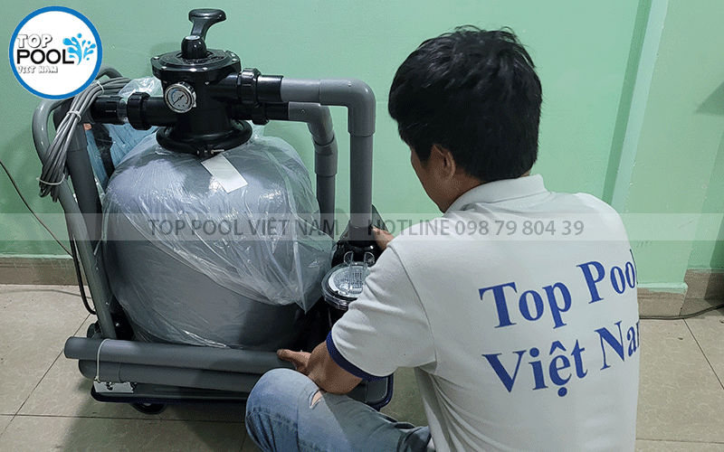 máy vệ sinh hồ bơi