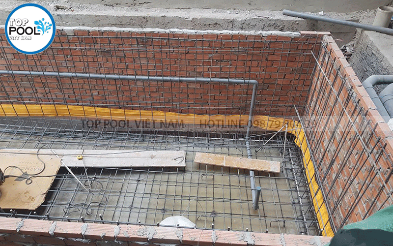 nhà cấp 4 có hồ bơi mini