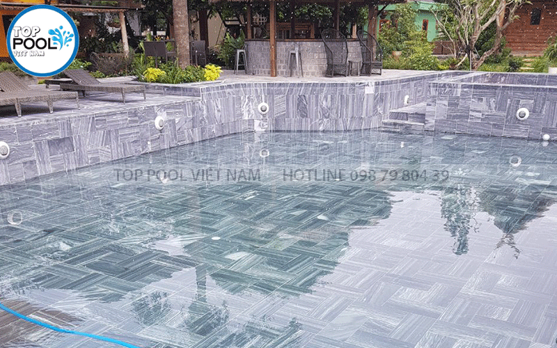 sửa chữa đèn hồ bơi