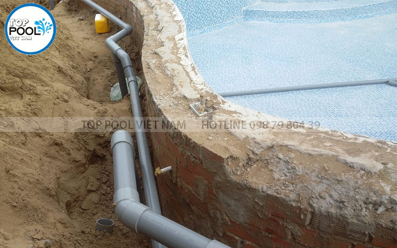 sửa chữa đường ống hồ bơi