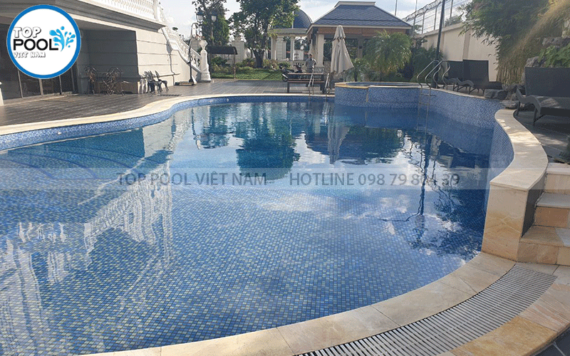 sửa chữa hồ bơi gia đình