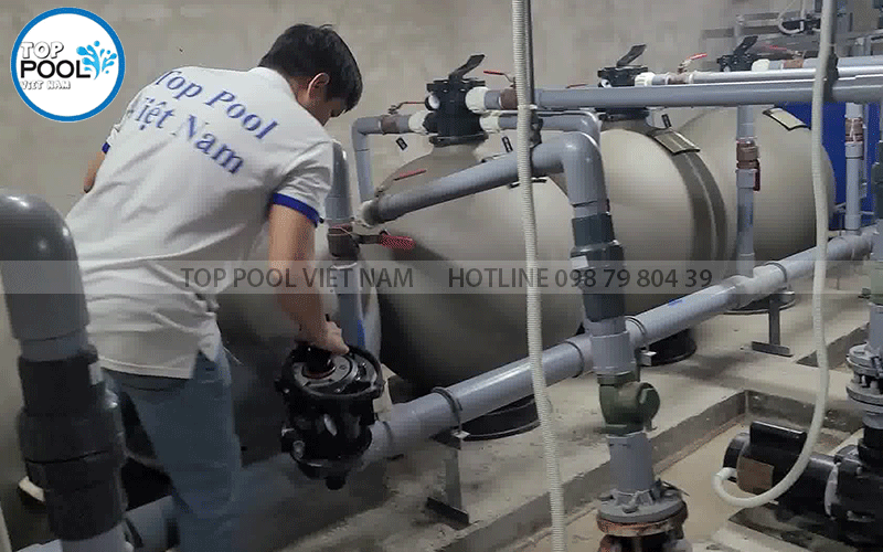 sửa chữa máy lọc nước hồ bơi