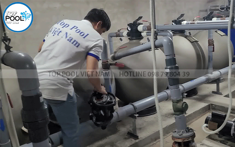 thay cát bình lọc nước hồ bơi