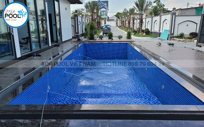 thi công hồ bơi gia đình tại hóc mông