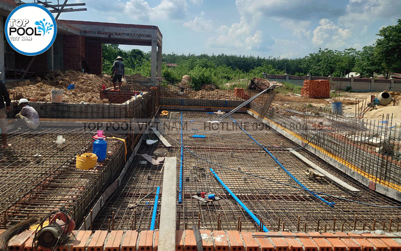 thi công kết cấu hồ bơi
