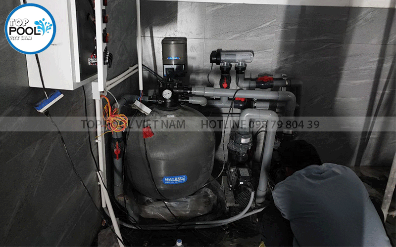 thiết bị bể bơi