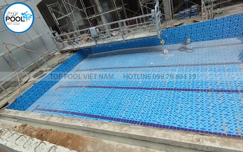 thiết bị hồ bơi trường học