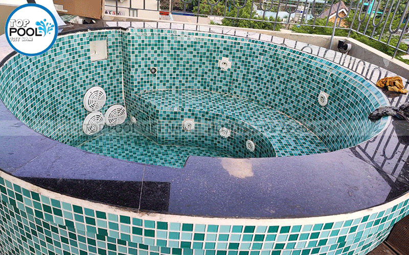 thiết bị hồ jacuzzi