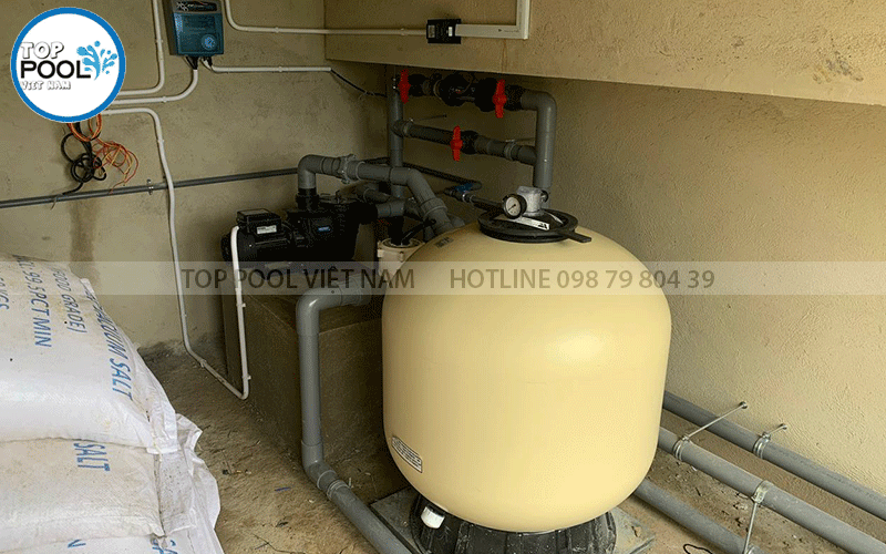 thiết bị lọc nước bể bơi bốn mùa