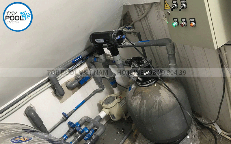 Thiết bị lọc nước hồ bơi