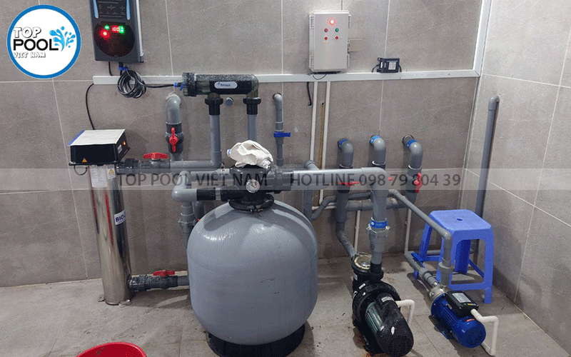 thiết bị lọc nước hồ bơi