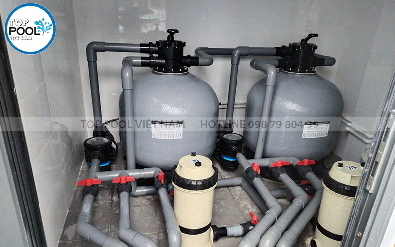 thiết bị xử lý nước hồ bơi