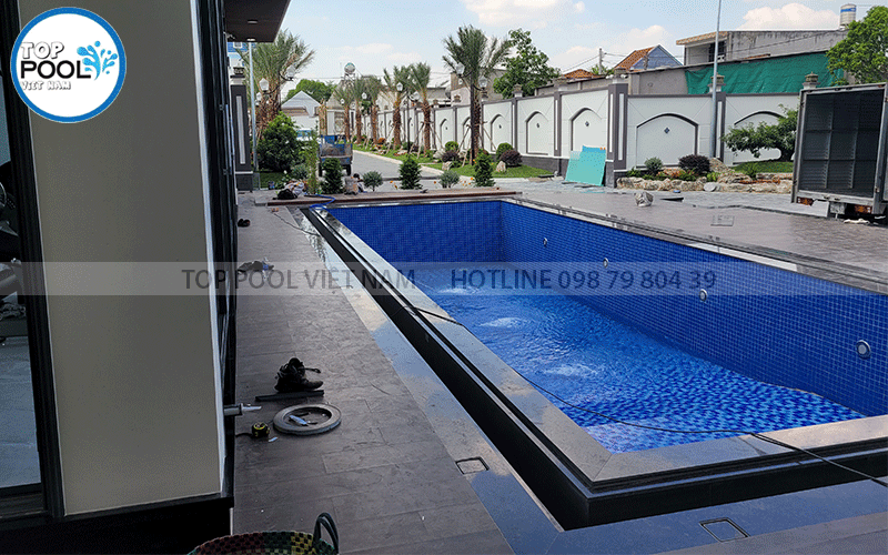 thiết kế hồ bơi gia đình tại tiền giang