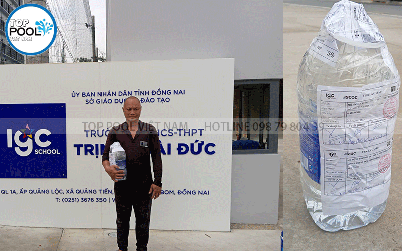 quá trình lấy mẫu nước hồ bơi đi xét nghiệm