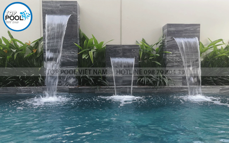Thác nước hồ bơi