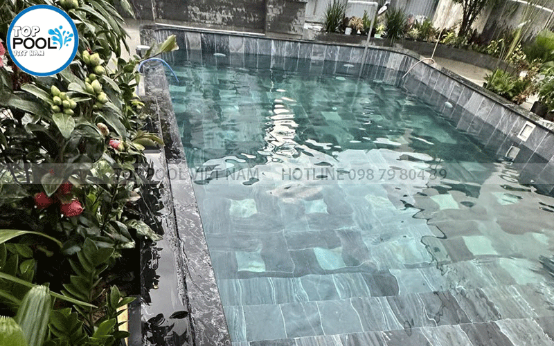 xây bể bơi gia đình mini