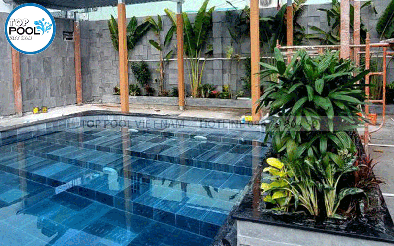 xây hồ bơi gia đình