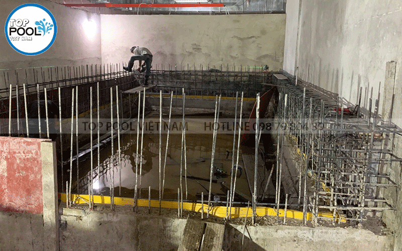 xây dựng hồ bơi công cộng