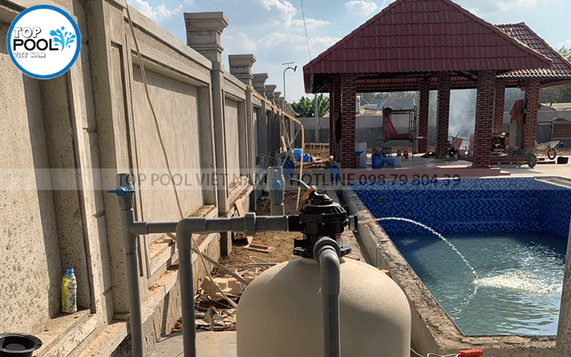 xây dựng hồ bơi gia đình