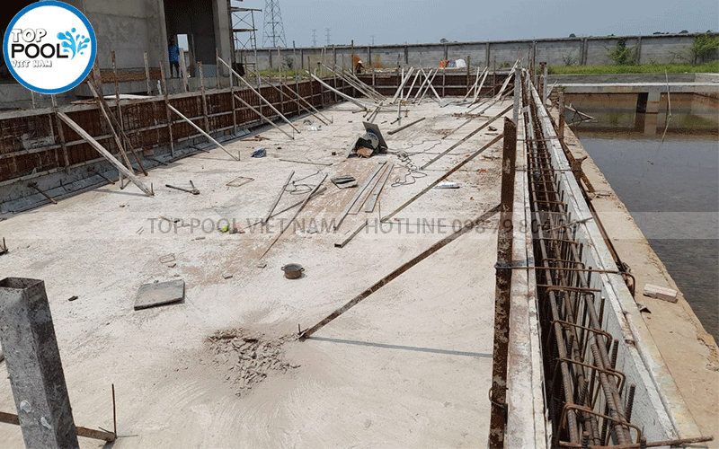 xây dựng hồ bơi gia đình tại Long An