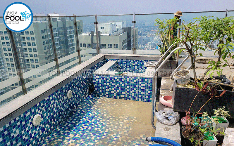 xây hồ bơi gia đình