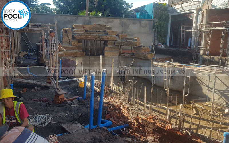 xây hồ bơi gia đình